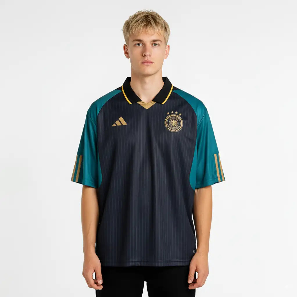 GERMANY 24-25 TRAINING KIT OZIL FIVESLEEVE POLO