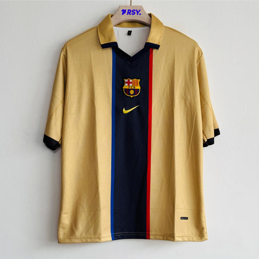BARCELONA 2001-02 AWAY KIT PUYOL FIVESLEEVE POLO EMBROIDERY
