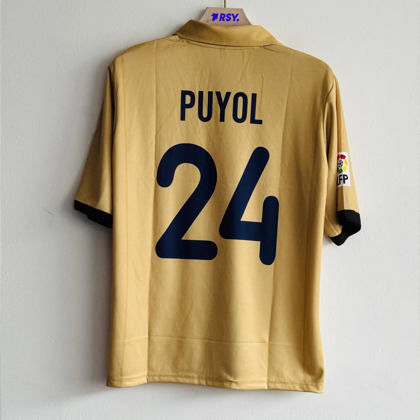 BARCELONA 2001-02 AWAY KIT PUYOL FIVESLEEVE POLO EMBROIDERY