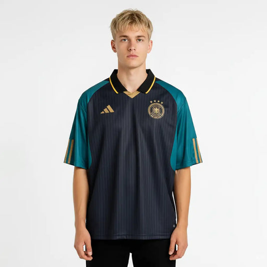 GERMANY 24-25 TRAINING KIT OZIL FIVESLEEVE POLO