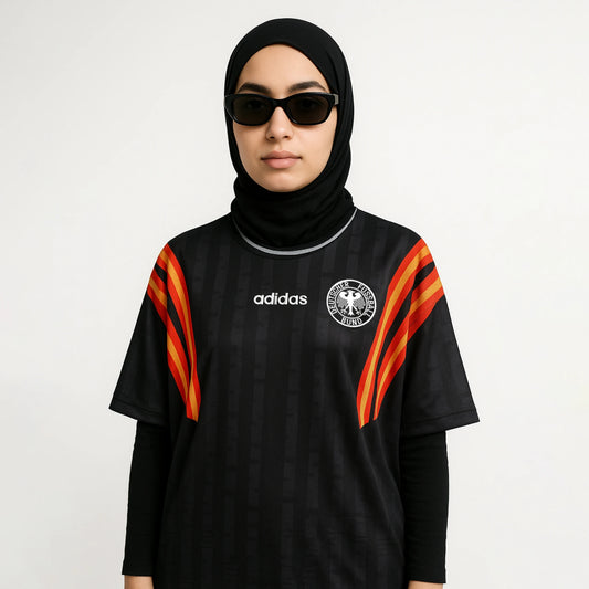 GERMANY BECKENBAUER RETRO KIT FIVESLEEVE