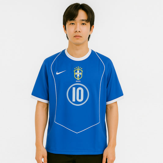 BRAZIL 2004 AWAY KIT RONALDINHO FIVESLEEVE