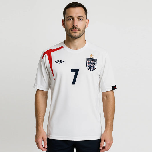 ENGLAND 2006 HOME KIT BECKHAM FIVESLEEVE